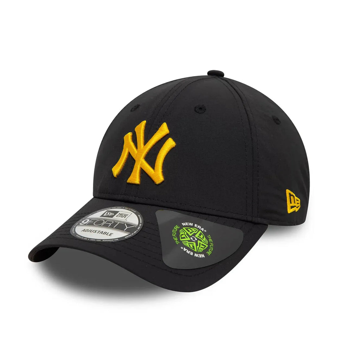 New York Yankees Recycled Black 9FORTY Adjustable baseball sapka - Sportmania.hu