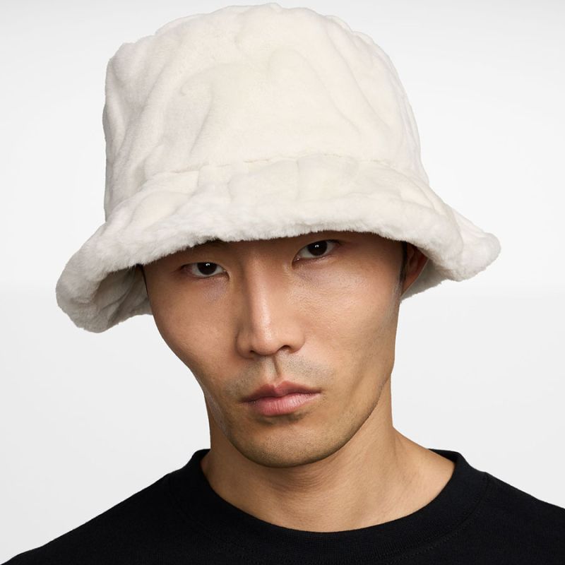 Nike APEX Insulated téli sapka HF7194-030