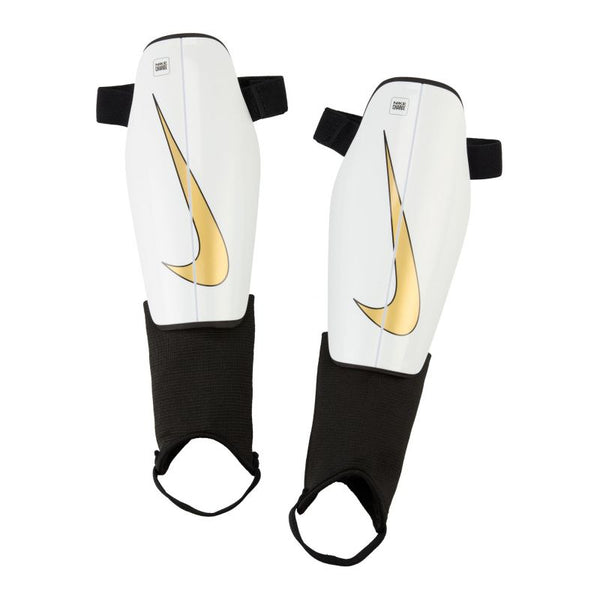 Nike Charge DX4608-101 football shin guards Kiegészítők - Sportmania.hu