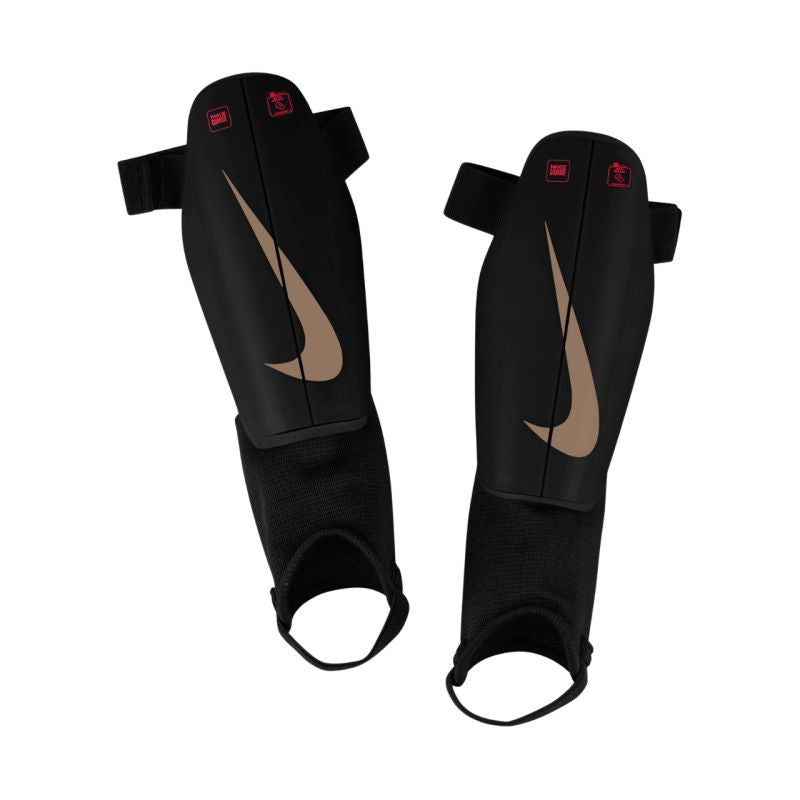 Nike Charge Kids' Soccer Shin Guards Black fekete védőfelszerelés DX4610011