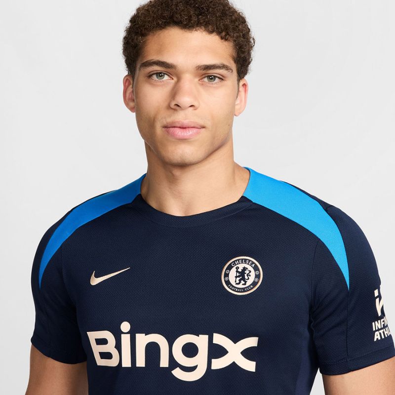 Nike Chelsea FC Strike SS Top M FN9813-454 Ruházat - Sportmania.hu