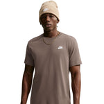Nike Club Tee T-Shirt férfi póló, barna
