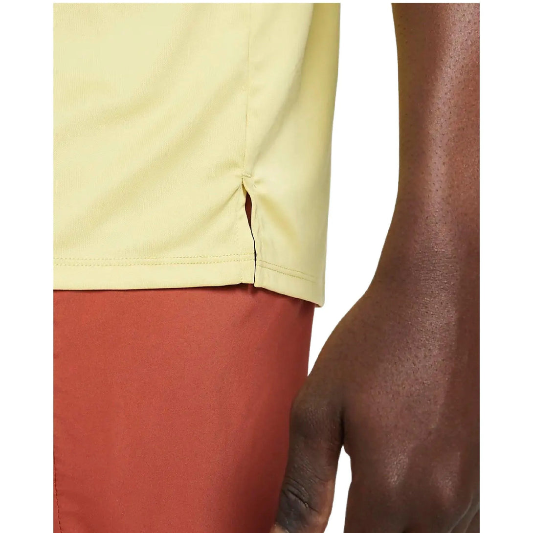 Nike_ M NK DF WR MILER PR SS Mens Short-Sleeve Running Top Póló - Sportmania.hu