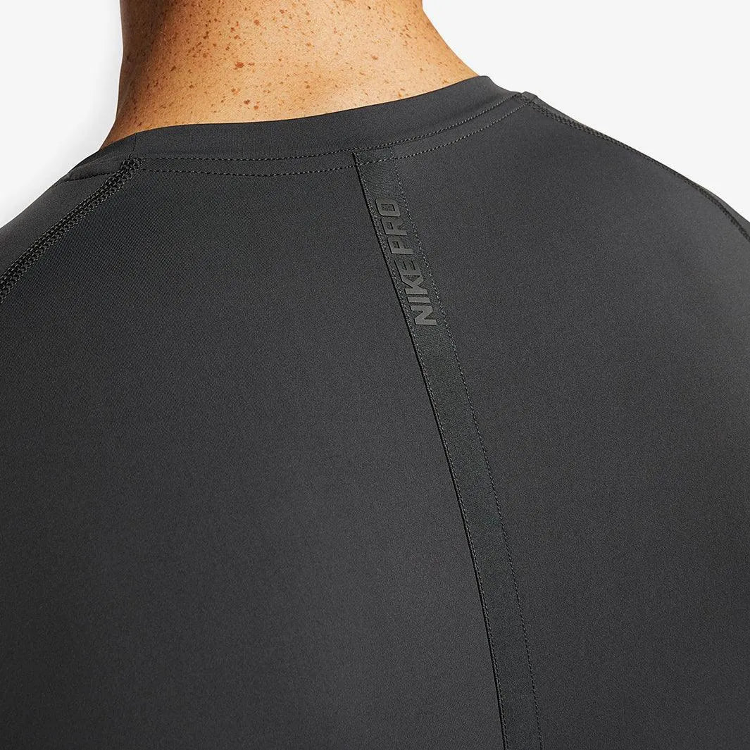 Nike Pro Dri-FIT Férfi Hosszú Ujjú Edzőfelső