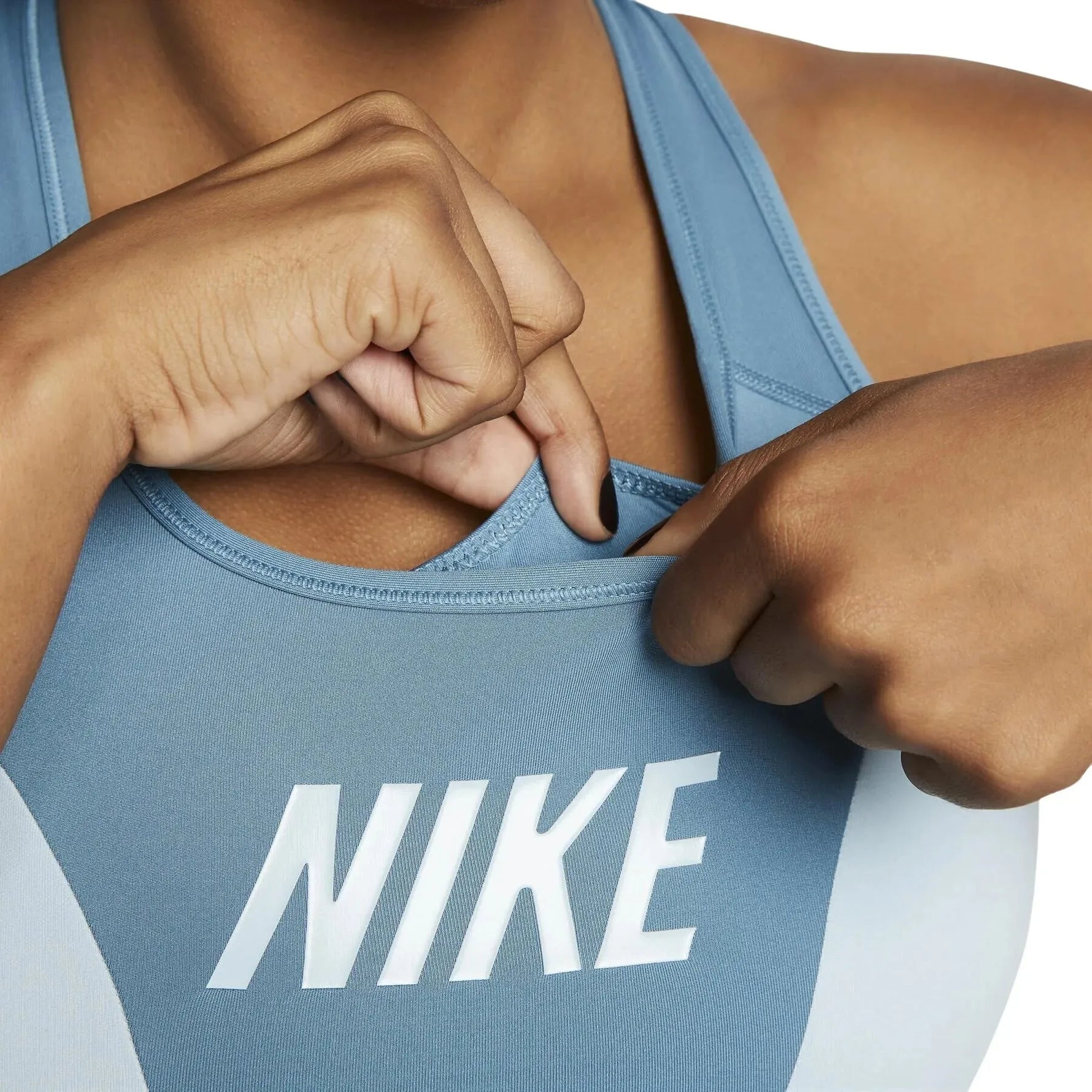 Nike_ Nike Dri-Fit Color Block Sportmelltartó - Sportmania.hu