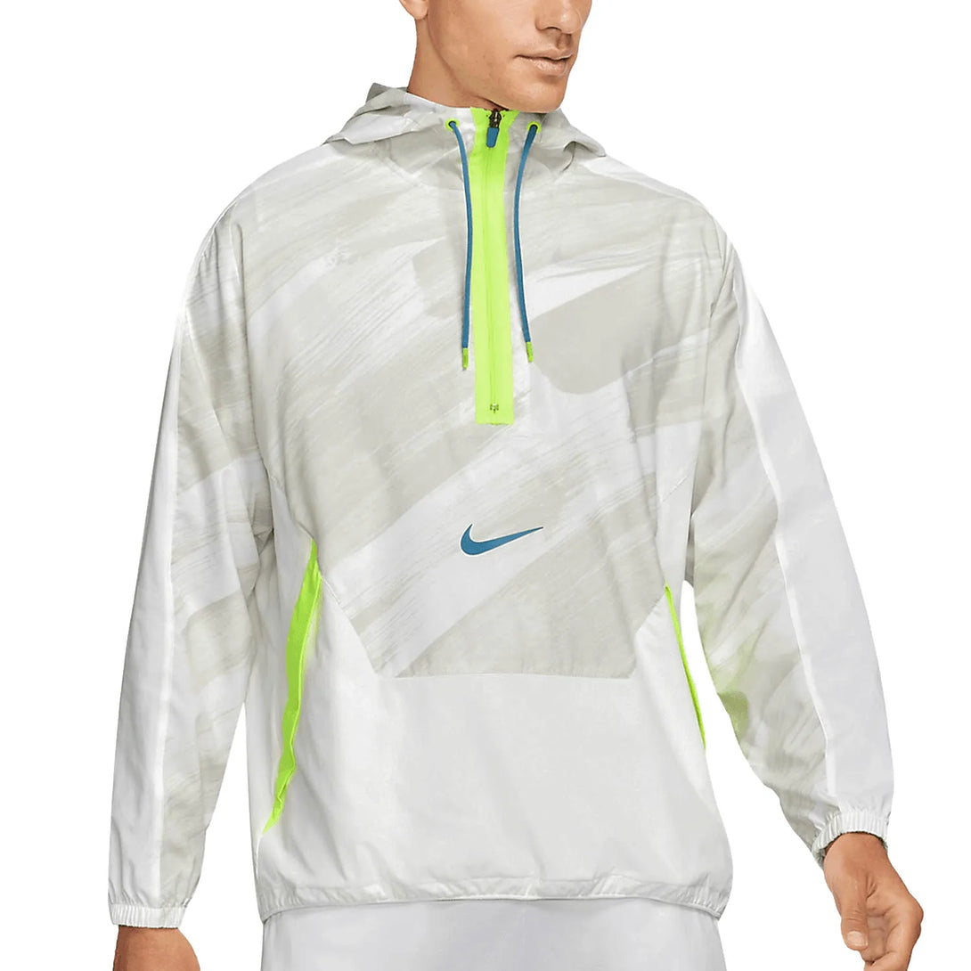Nike_ Nike Dri-FIT Sport Clash Men\'s Woven 1/2-Zip Training Hoodie Pulóver