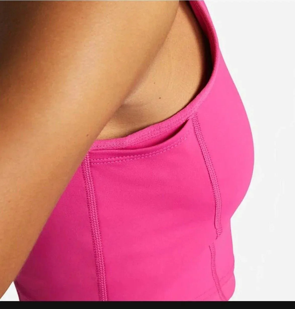 Nike_ Nike Pro Dri-FIT Cropped fitnesz felső, női Atléta - Sportmania.hu