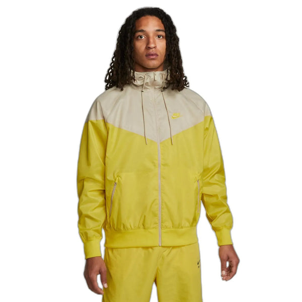 Nike_ Nike Sportswear Windrunner Men\'s Ho Pulóver - Sportmania.hu