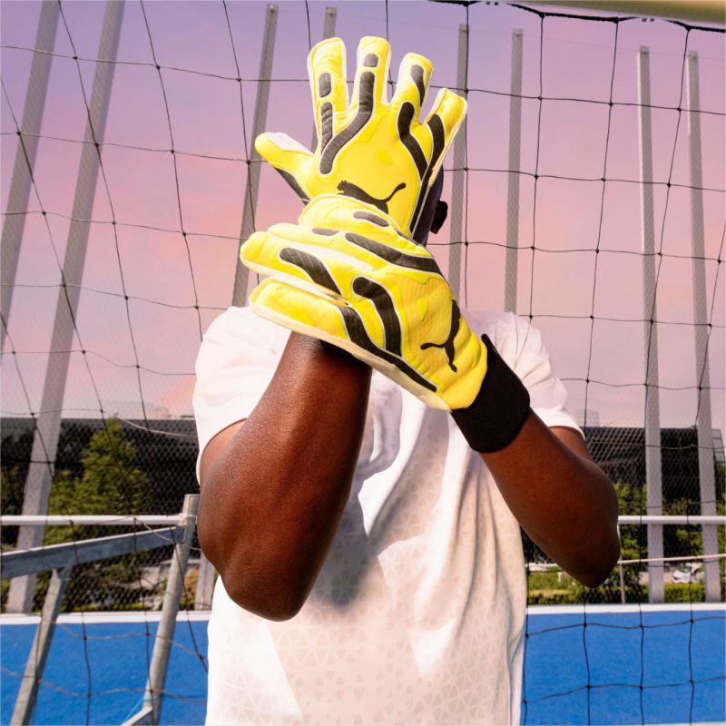 Puma Ultra Ultimate Hybrid Sun 41858 02 Goalkeeping Gloves Kiegészítők - Sportmania.hu