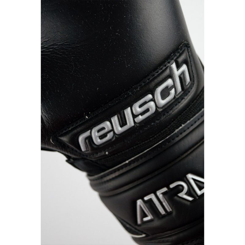 Reusch Attrakt Freegel Infinity M 53 70 735 7700 Goalkeeper Gloves Kesztyű - Sportmania.hu