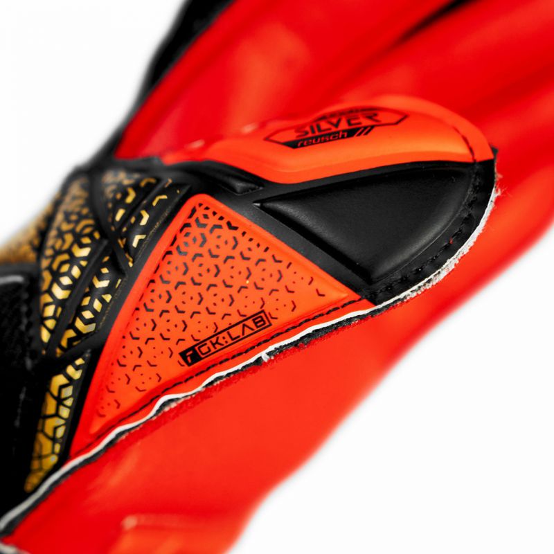 Reusch Attrakt Silver Jr 5572215 7075 Goalkeeper Gloves Kesztyű - Sportmania.hu