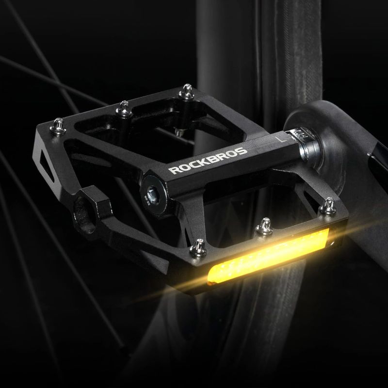 Rockbros K371 Reflective Aluminum Bicycle Pedals with Sealed Bearings - Black fekete