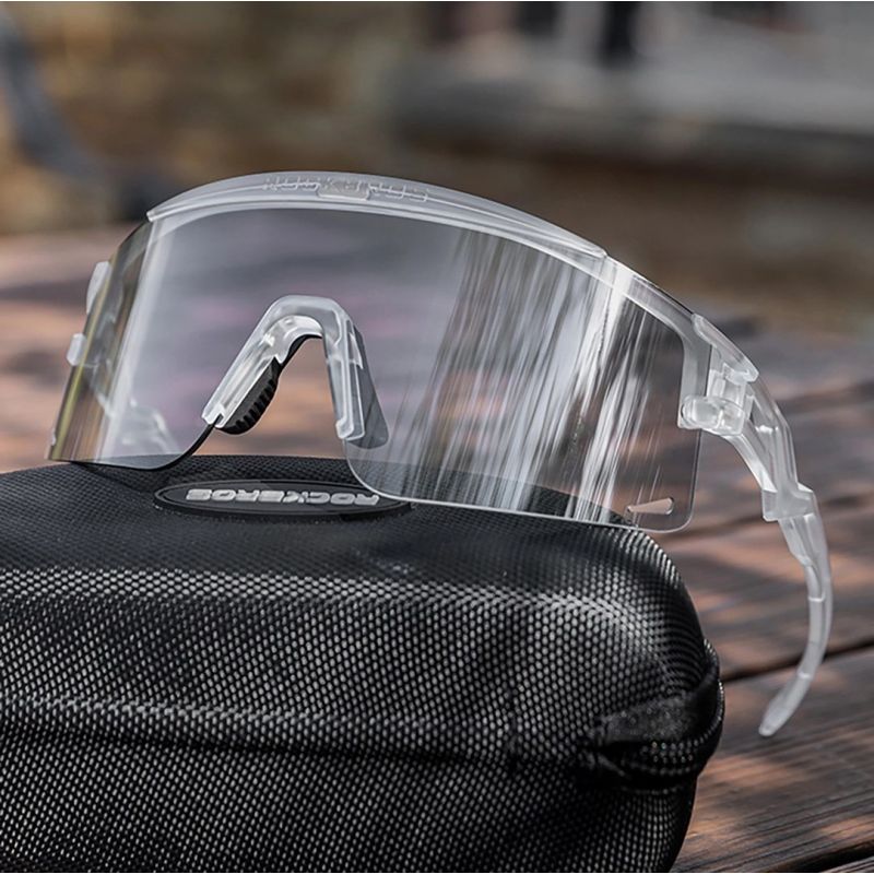 Rockbros Photochromic Cycling Glasses with UV Protection and Corrective Insert - White fehér napszemüveg