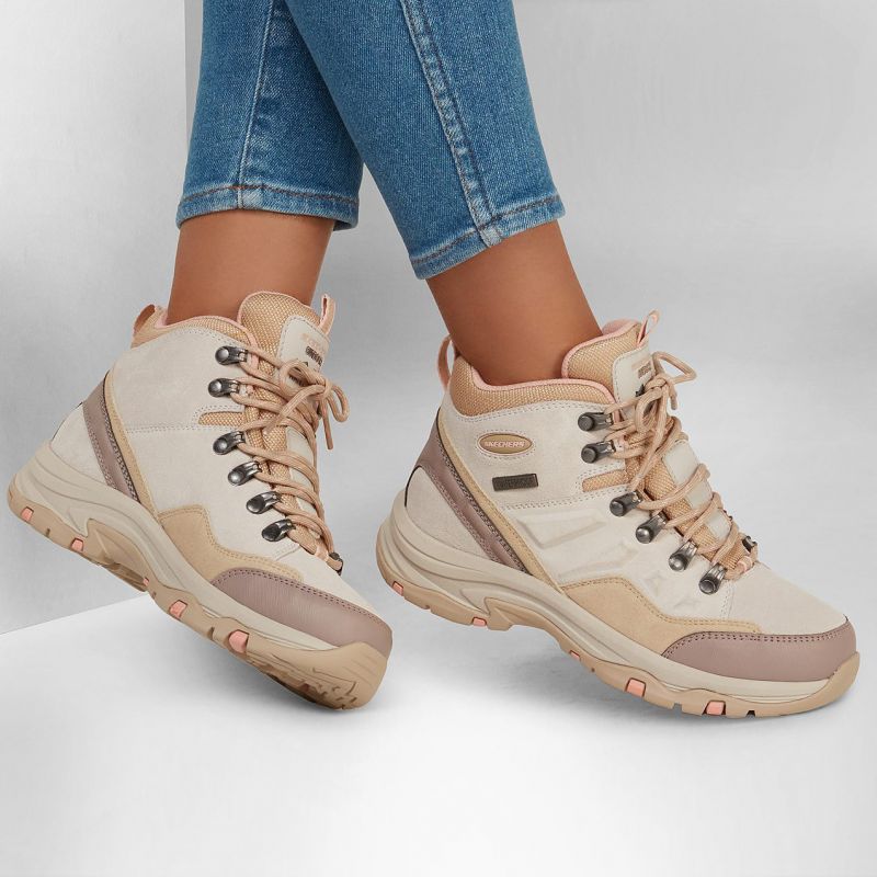 Skechers Relaxed Fit Trego Rocky Mountain RM W női Túracipő 158258-NAT