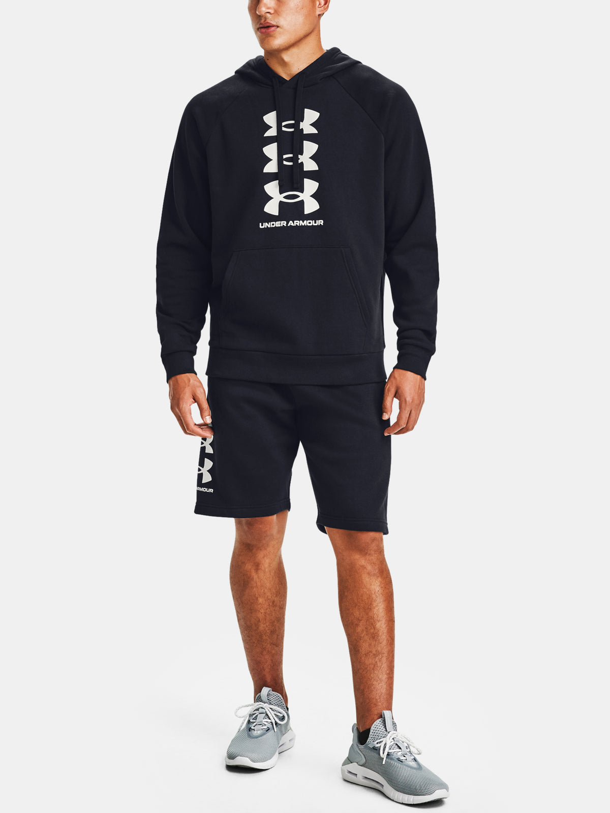 Under Armour Férfi Rival Flc Multilogo HD fekete pulóver