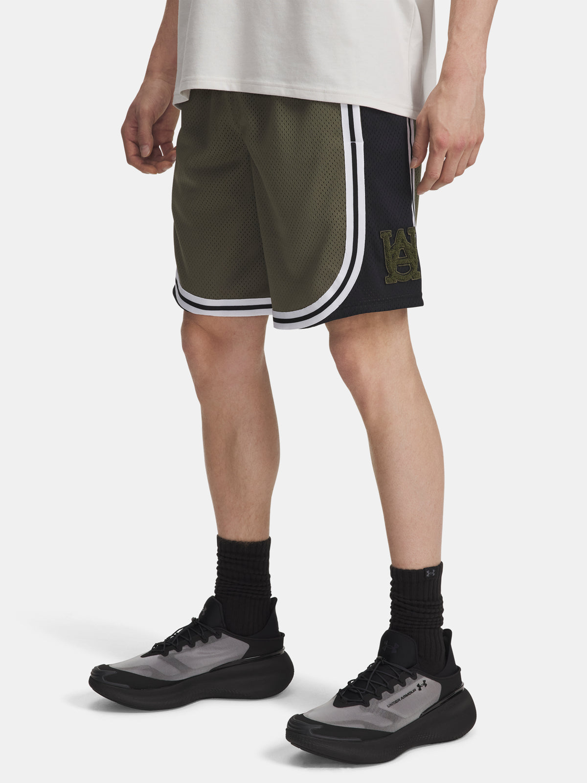 Under Armour Férfi rövidnadrág UA Courtside -GRN short