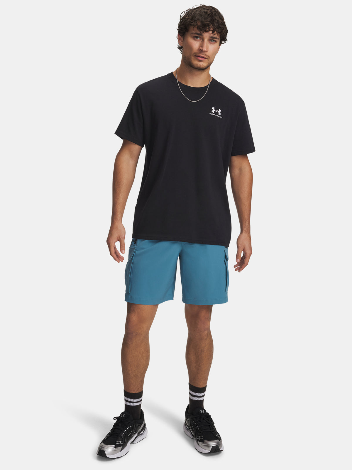 Under Armour Férfi rövidnadrág UA Vibe Woven Cargo Short nadrág
