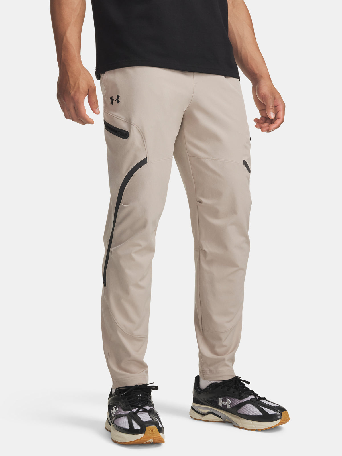Under Armour Férfi sportnadrág UA Unstoppable Cargo barna nadrág