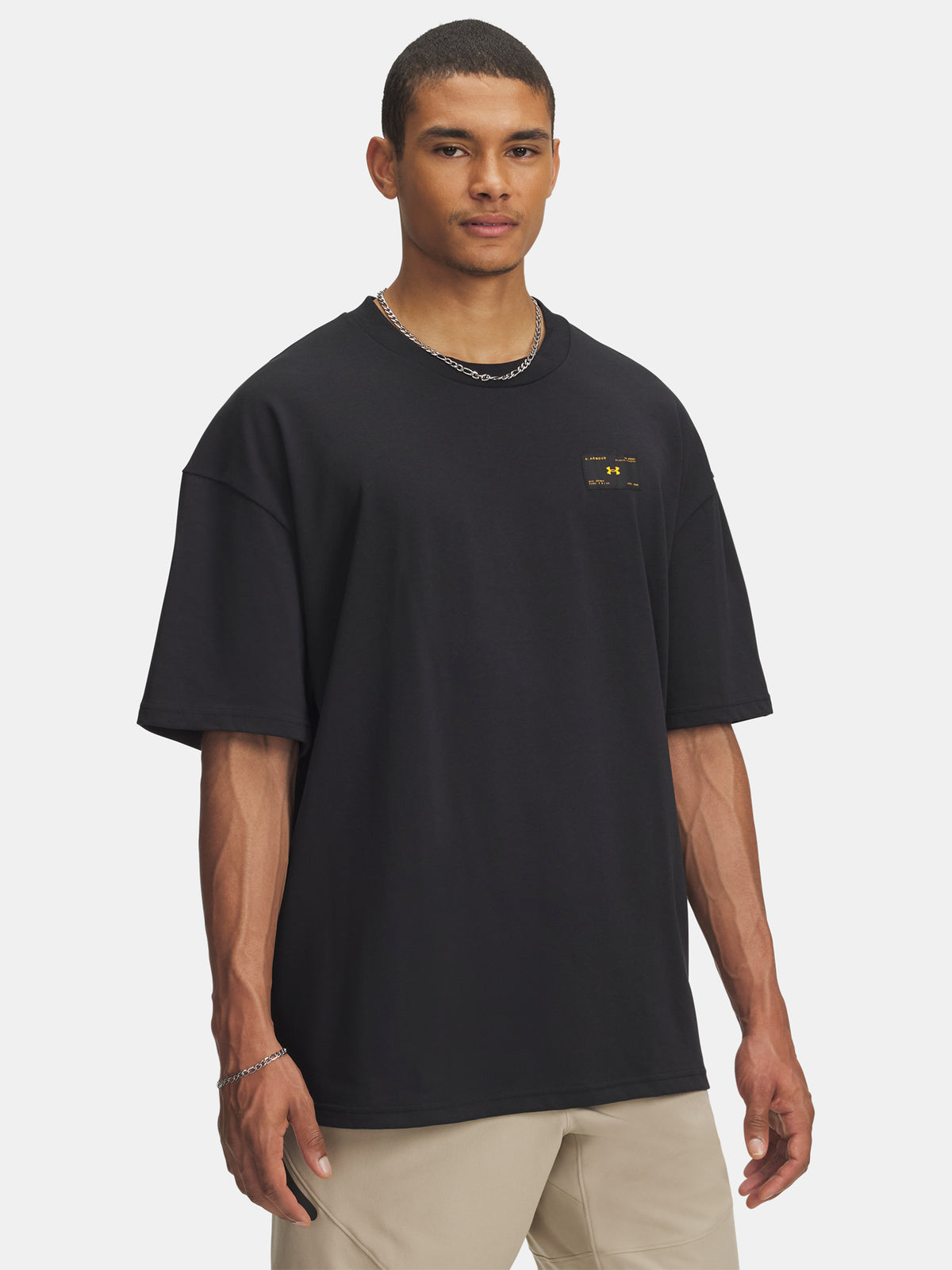 Under Armour Férfi UA HWT WOVEN LABEL SS-BLK póló