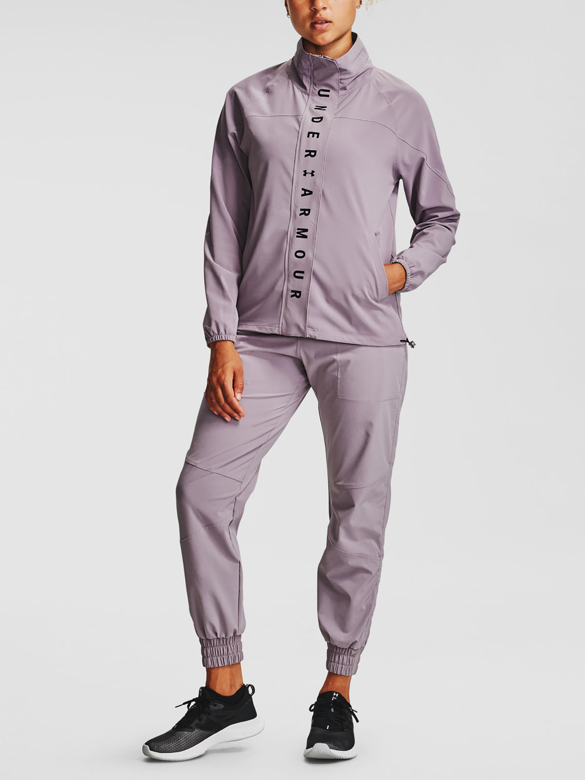 Under Armour Nõi dzseki Recover Woven Jacket lila kapucnis pulóver