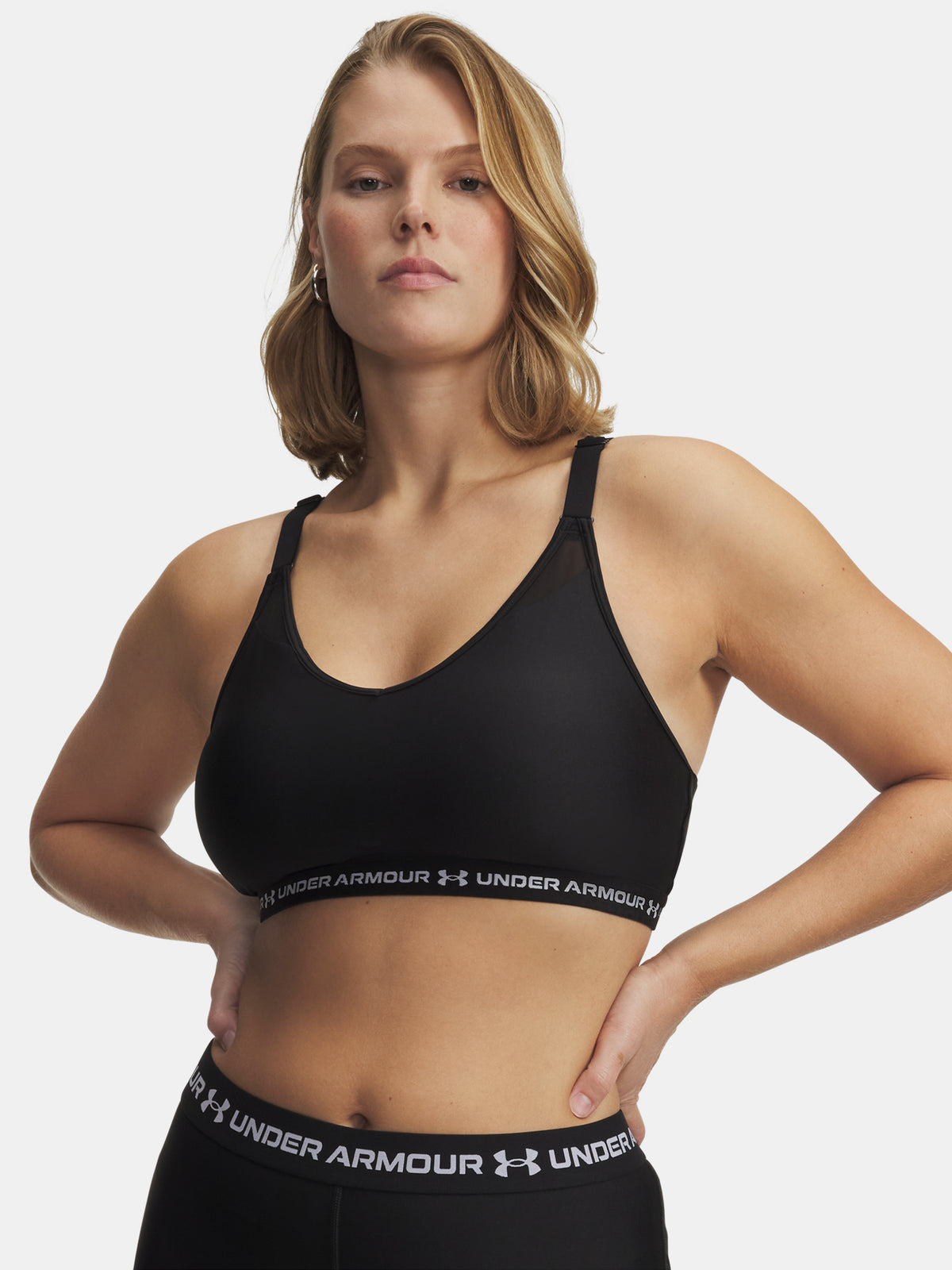 Nõi Under Armour UA Crossback Low Bra melltartó fekete sportmelltartó