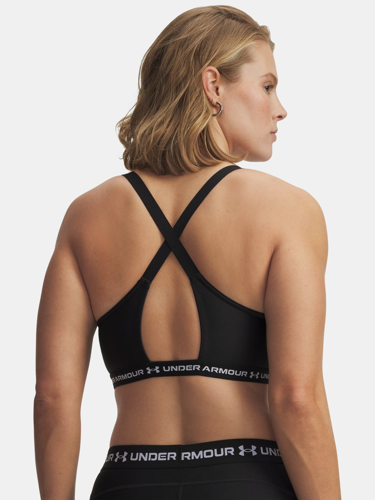 Nõi Under Armour UA Crossback Low Bra melltartó fekete sportmelltartó