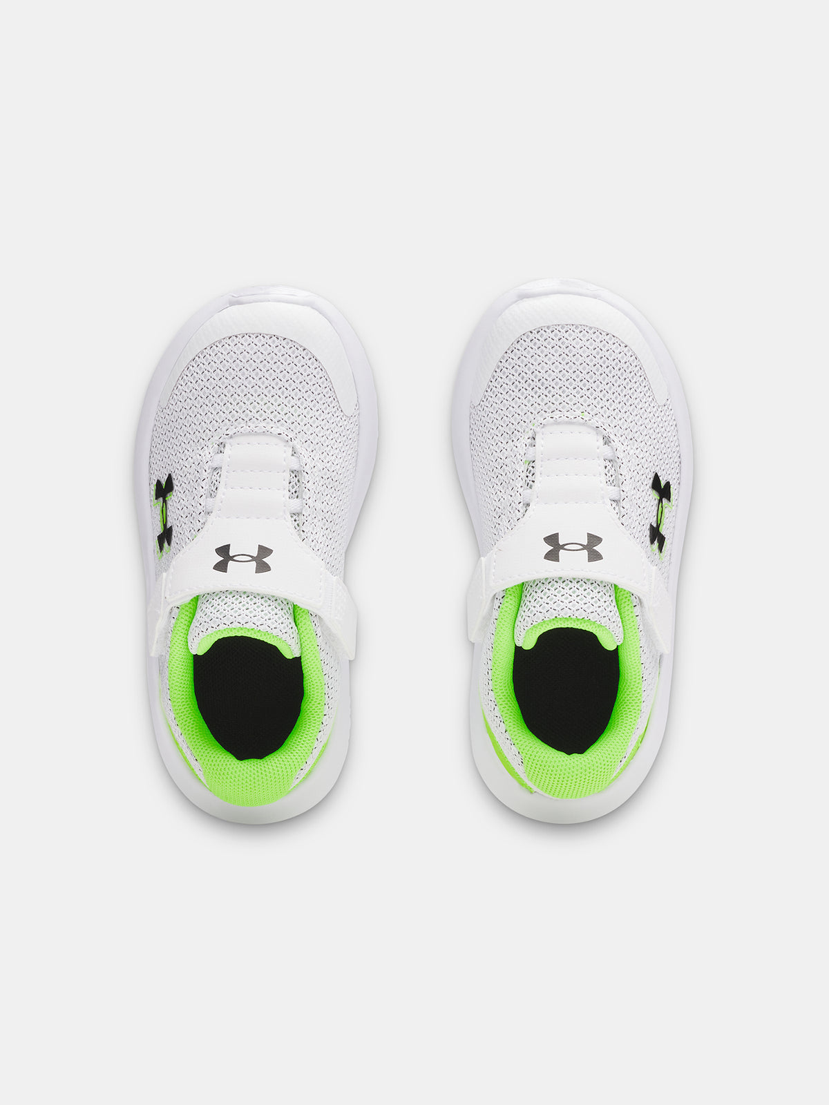 Under Armour UA BINF Surge 4 AC fehér gyerek edzőcipő