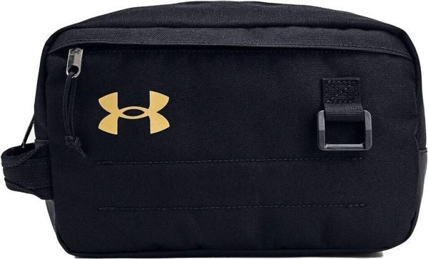 Under Armour UA Contain Travel Kit Táska Táska