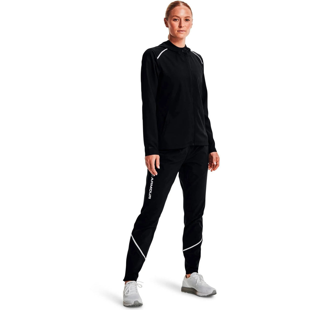Under Armour UA OutRun the Rain női Kabát
