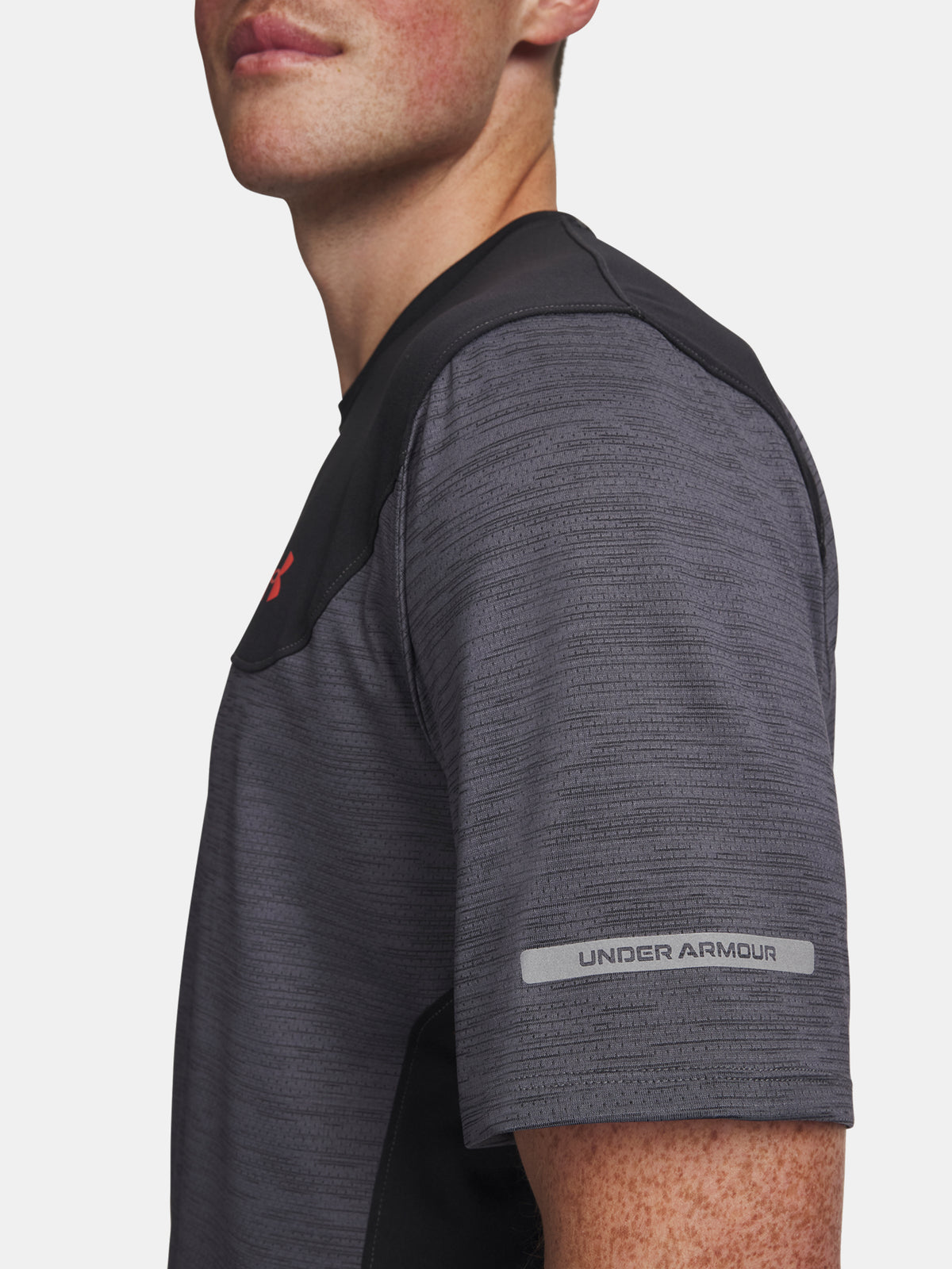 Under Armour UA Tech Utility SS-BLK férfi póló
