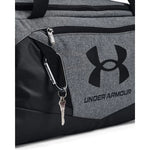Under Armour Undeniable 5.0 Duffle SM szürke-fekete Sporttáska