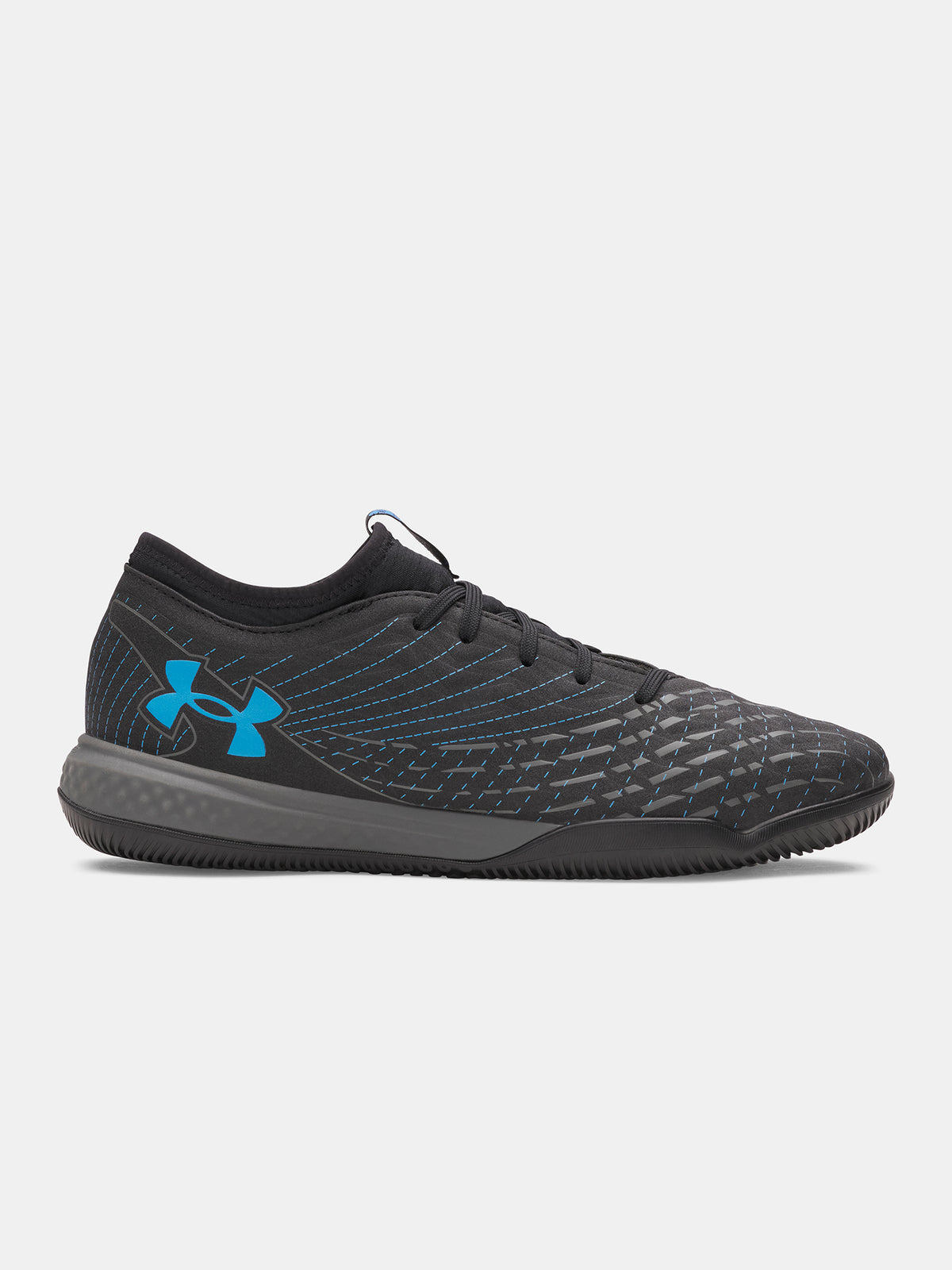 Under Armour Unisex teremcipő UA U Magnetico Select 5 IN-BLK edzőcipő