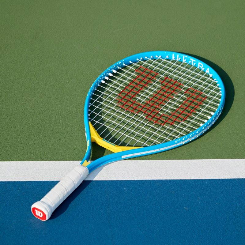 Wilson Ultra Power 21 3 1/2 Jr. Teniszütő - Sportmania.hu
