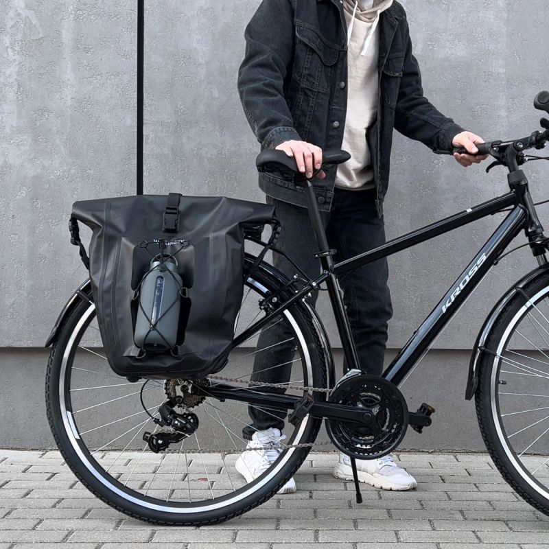 Wozinsky Waterproof Bike Pannier 25L Black ( ) fekete táska 5907769301490-81688