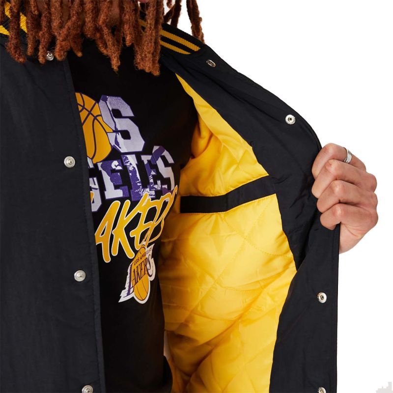 New Era NBA Los Angeles Lakers Script Bomber - fekete dzseki