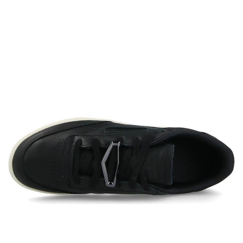 Reebok Women's black Club C 85 Hardware sneakers (BS9596) Cipő