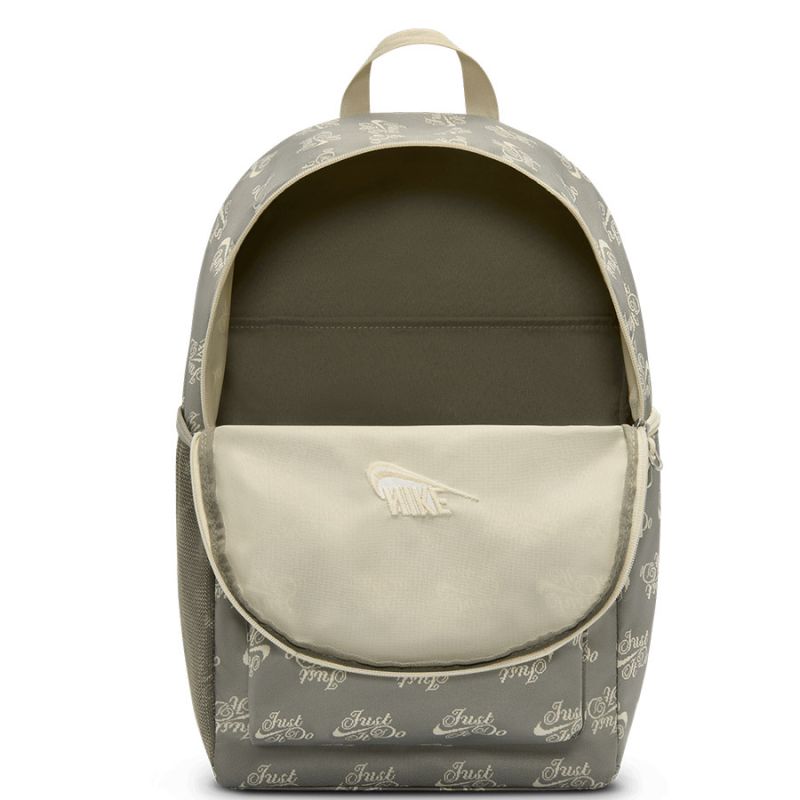 Nike Heritage 2.0 JDI Backpack 20 l hátizsák