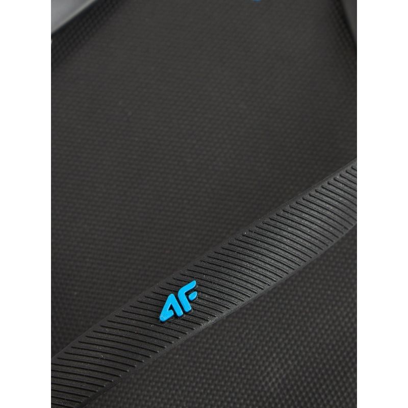 4F Men's flip-flops