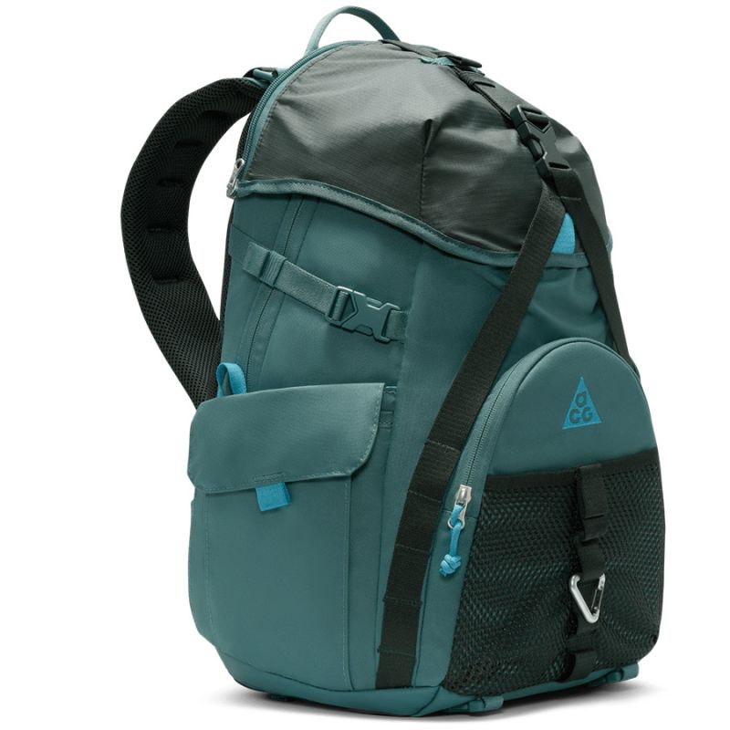Nike ACG "DAYMAX" Backpack 25 l hátizsák