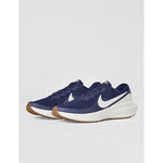 Nike Revolution 8 ( )