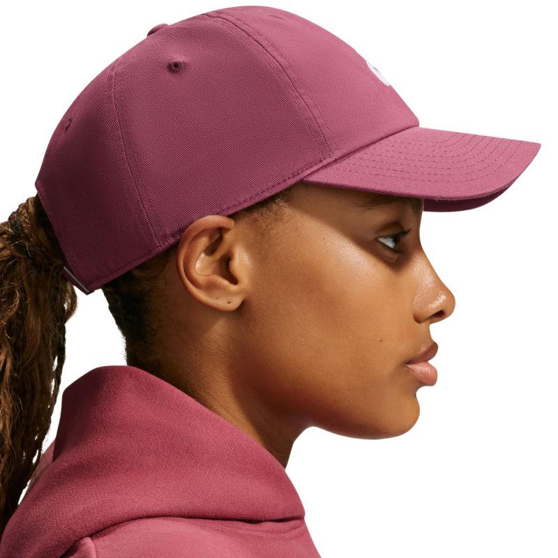 Nike Club Cap Pink and White s/m ruházat