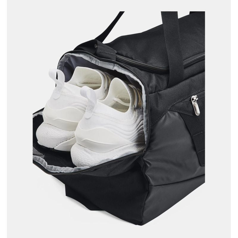 Under Armour UA Undeniable 5.0 S Sports Bag 40L Polyester, Thermoplastic Polyurethane Elastomers (TPU) fekete kiegészítő 145156