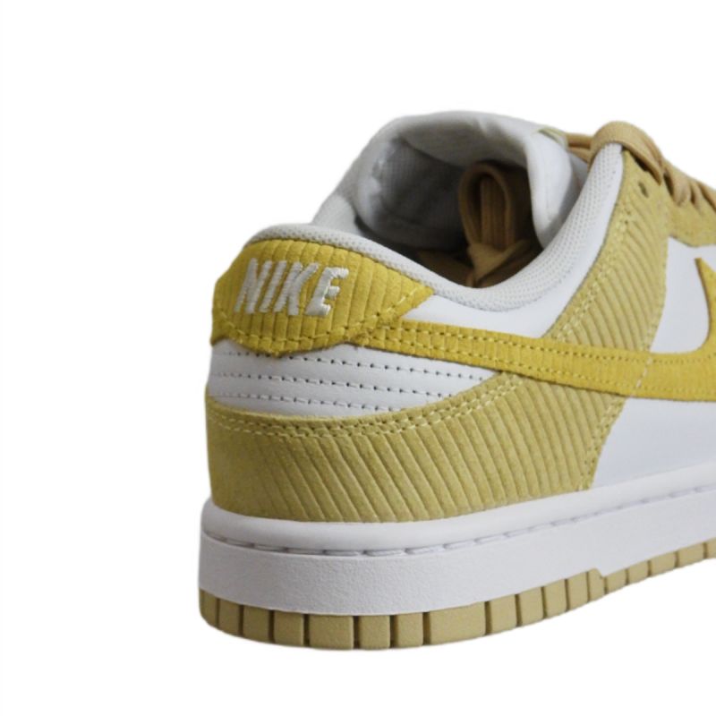 Women's Nike Wmns Dunk Low sneakers - FN7167-700 utcai cipő