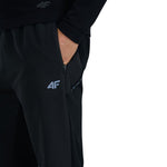 4f Men's trousers FNK M0930 deep black 4FWAW25TFTRM0930 20S Ruházat