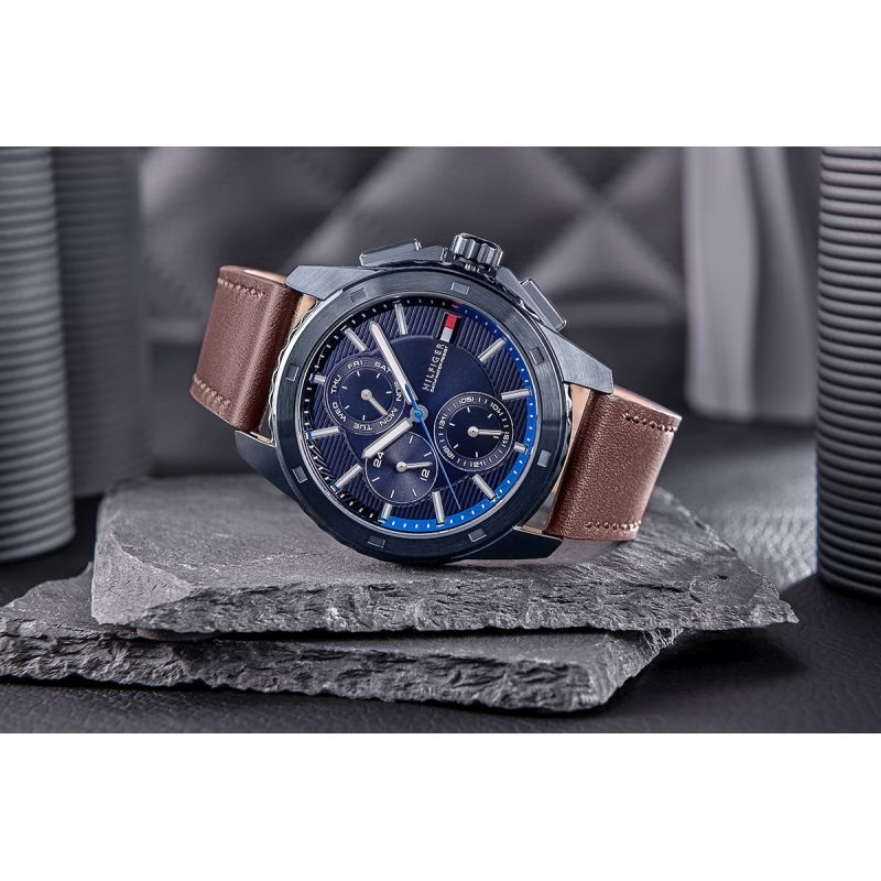 Tommy Hilfiger Walker Men's Watch 1710632 + BOX fekete pulóver