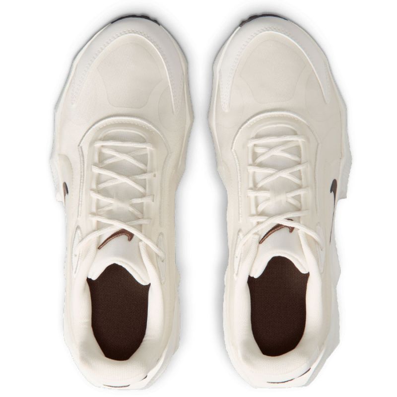 Nike Aura Edge utcai cipő HQ7025-105