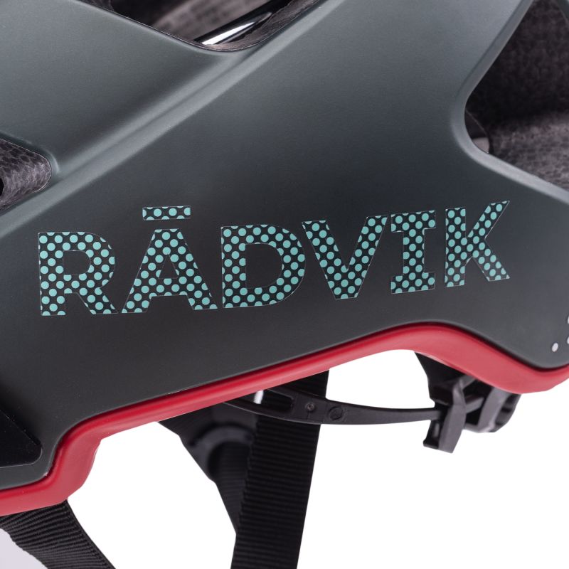 Radvik slag helmet fekete helmets, protectors and knee pads