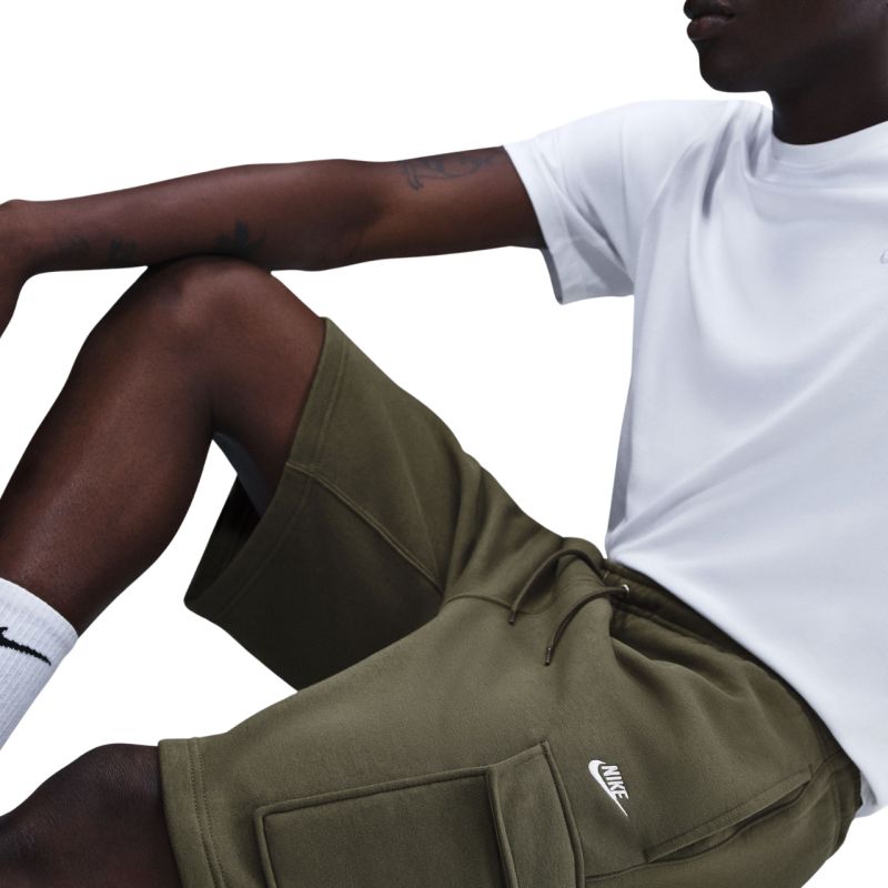 Nike Club Men's oliva férfi rövidnadrág FN3525222