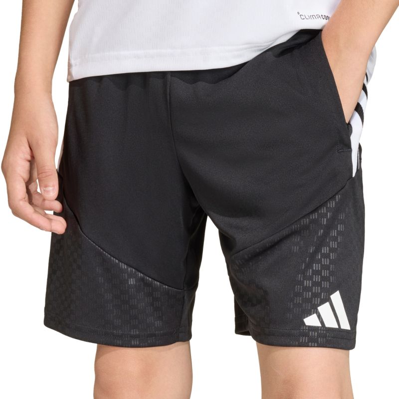 Adidas Tiro 26 Competition Training Kids' Shorts, Black fekete gyerek rövidnadrág KA7656