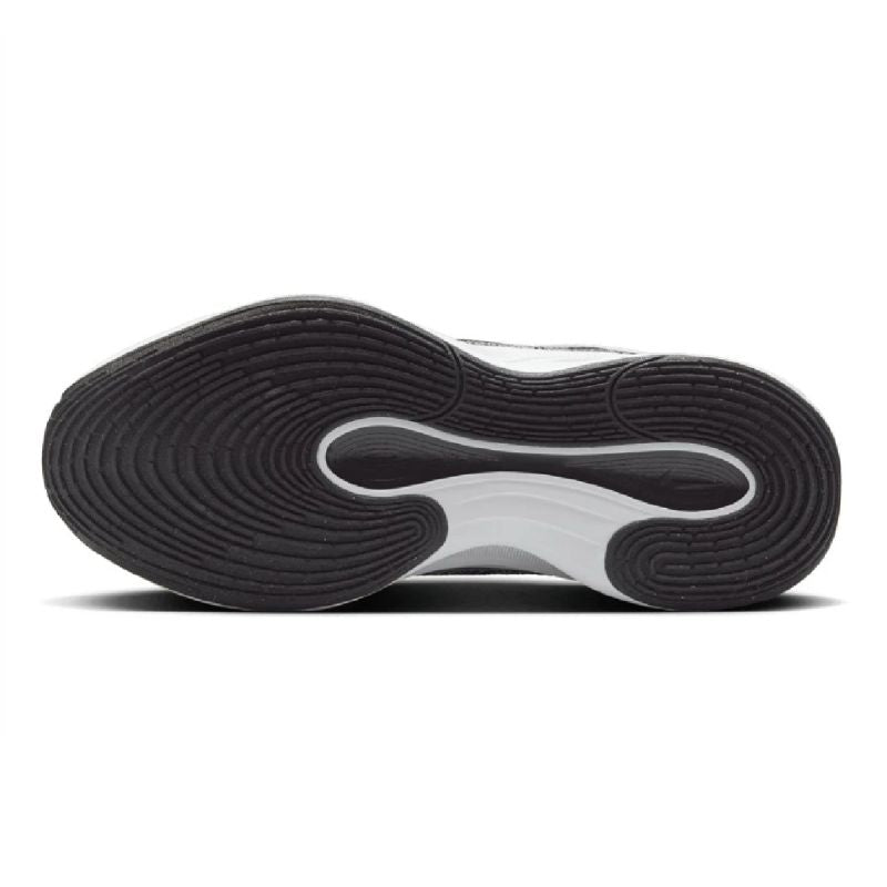 Nike Gt Hustle Academy shoes